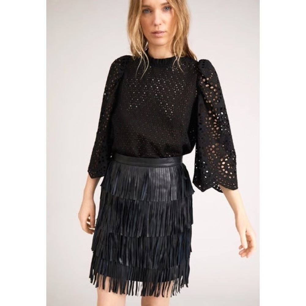 Munthe‎ Como Eyelet Lace Tie Back Scallop Detail Blouse